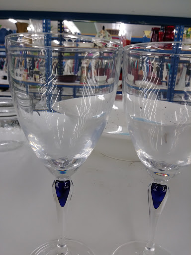 Thrift Store «Edgewood Thrift Store», reviews and photos, 1955 Pulaski Hwy, Edgewood, MD 21040, USA