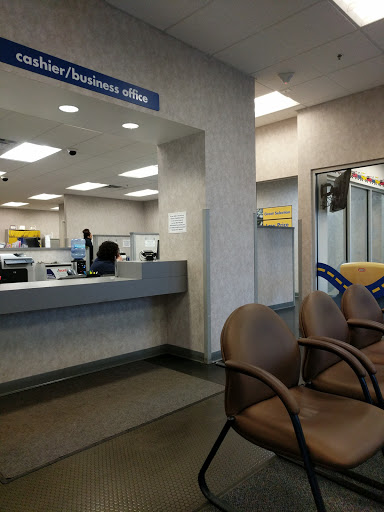 Used Car Dealer «CarMax», reviews and photos, 3555 Miamisburg Centerville Rd, Dayton, OH 45449, USA