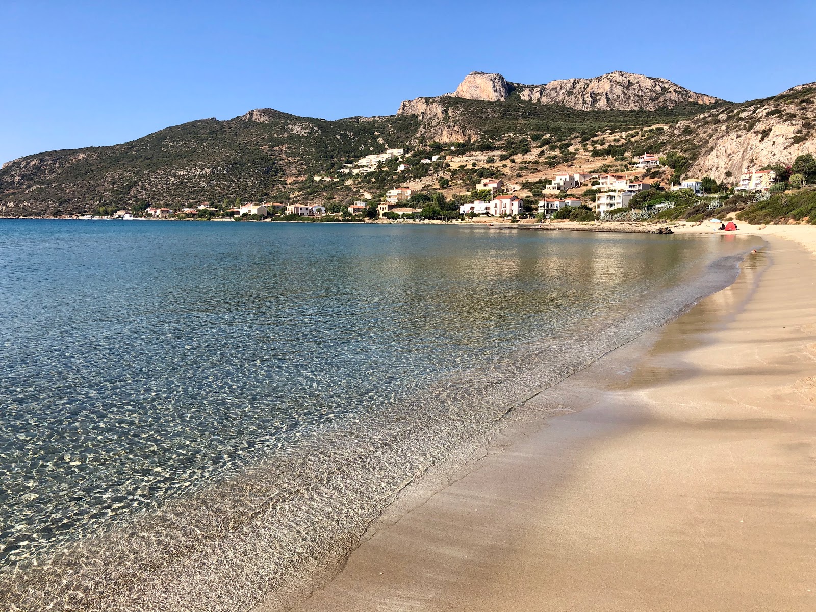 Foto von Plytra beach II mit feiner beiger sand Oberfläche