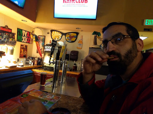 Shopping Mall «Calvine Plaza Shopping Center», reviews and photos, 8325 Elk Grove Florin Rd, Sacramento, CA 95829, USA