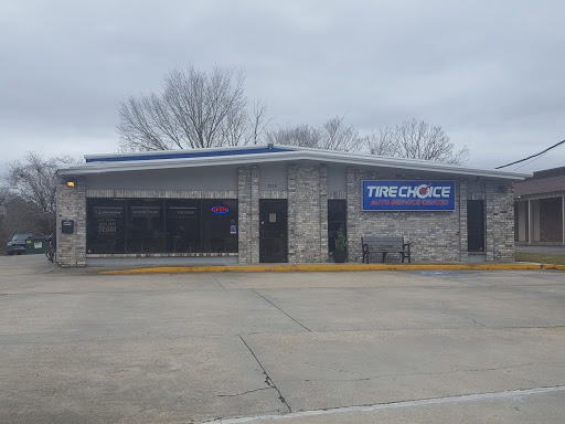 Tire Shop «Allied Discount Tire & Brake», reviews and photos, 2020 Staring Ln, Baton Rouge, LA 70810, USA