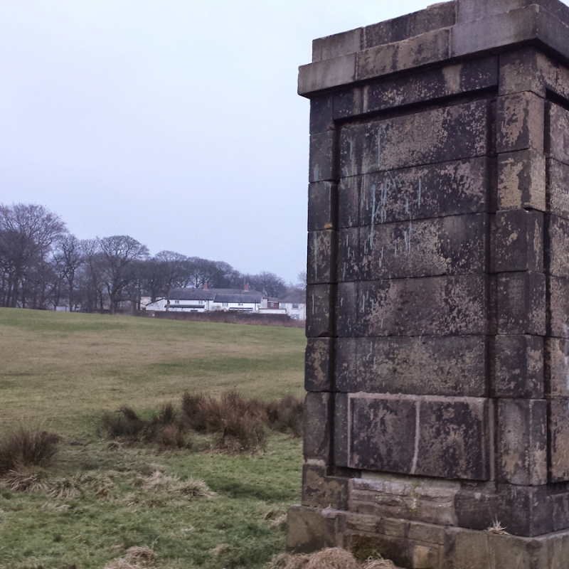 Wallsuches Monument