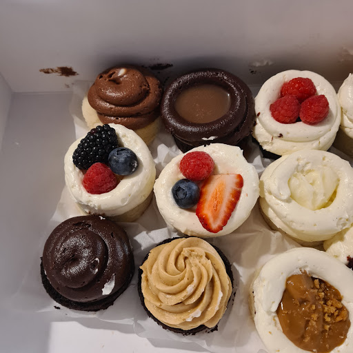 Bakery «Vanilla Bake Shop», reviews and photos, 512 Wilshire Blvd, Santa Monica, CA 90401, USA