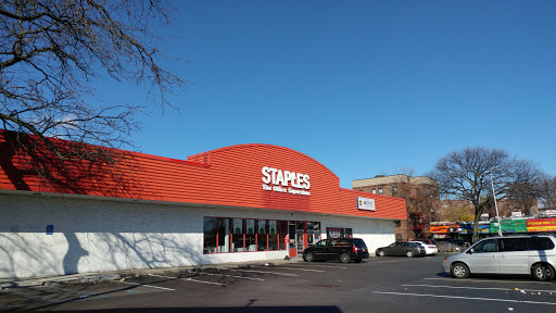 Office Supply Store «Staples», reviews and photos, 51-10 Broadway, Woodside, NY 11377, USA