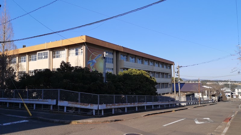 鹿児島市立 西陵中学校