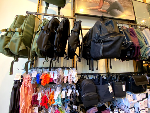 Sportswear Store «lululemon», reviews and photos, 600 S Main St, Greenville, SC 29601, USA