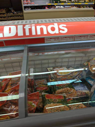 Grocery Store «ALDI», reviews and photos, 209 S Royal Oaks Blvd, Franklin, TN 37064, USA