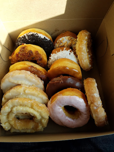 Donut Shop «Bakery Plus», reviews and photos, 915 E Michigan St, Orlando, FL 32806, USA