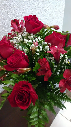 Florist «Deloris Florists», reviews and photos, 14654 Lincoln Blvd, Miami, FL 33176, USA