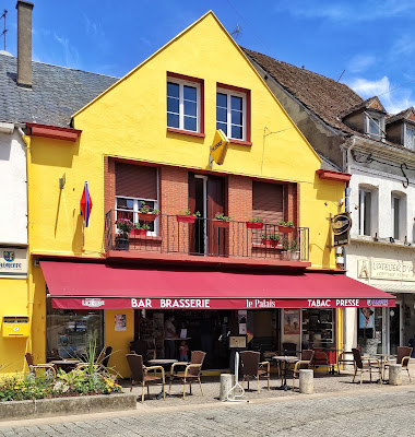 Bar Brasserie Tabac L inaya à Sens