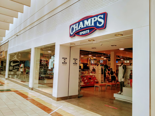 Champs Sports image 1