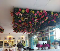 Flor & Tallos - Coffee, Dinner and Flowers photo