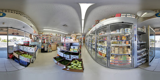 Grocery Store «Raj Grocery Store», reviews and photos, 1034 W Yosemite Ave, Manteca, CA 95337, USA