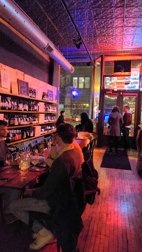 Wine Store «Printers Row Wine Shop», reviews and photos, 719 S Dearborn St, Chicago, IL 60605, USA