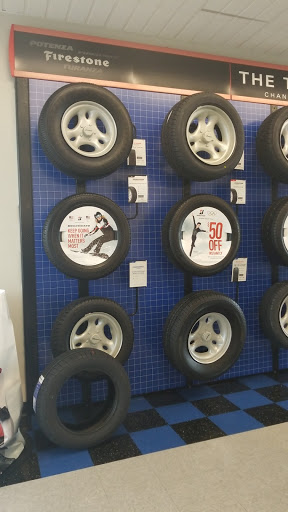 Tire Shop «Firestone Complete Auto Care», reviews and photos, 1001 Bridgewood Dr, Fort Worth, TX 76112, USA