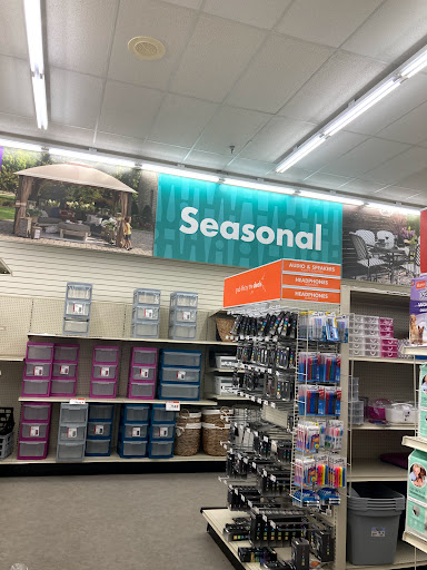 Discount Store «Big Lots», reviews and photos, 6282 Pearl Rd, Parma Heights, OH 44130, USA