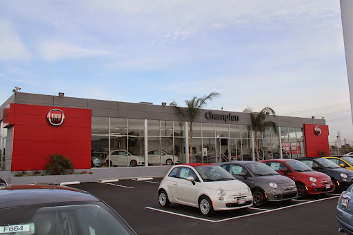 Fiat dealer Fullerton