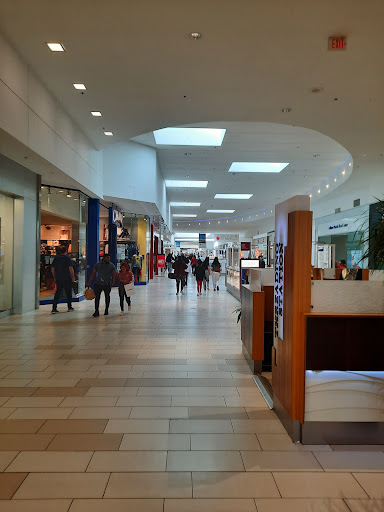 Shopping Mall «Westfield South Shore», reviews and photos, 1701 Sunrise Hwy, Bay Shore, NY 11706, USA