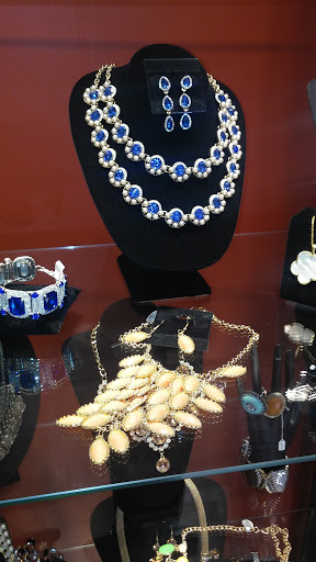 Boutique «About U Boutique», reviews and photos, 4340 Atlantic Ave, Long Beach, CA 90807, USA