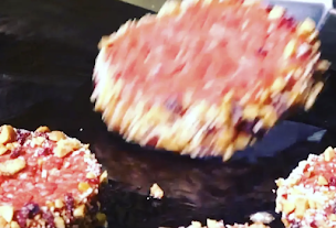 Photo n°26 de Food truck Le Central 𝕮𝖍𝖆𝖒𝖕𝖎𝖔𝖓 𝕹𝖔𝖗𝖉-𝖊𝖘𝖙 𝖉𝖚 𝖇𝖚𝖗𝖌𝖊𝖗 ® 4ème meilleurs burger de France 2024. à Saint-Mihiel ()