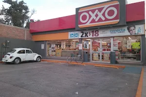 Oxxo La Central image