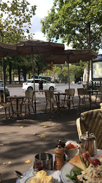 Atmosphère du Restaurant français Le Malakoff à Paris - n°19