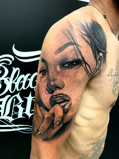 Black Blood Ink - tatuaggi Tricopigmentazione Trucco permanente taranto