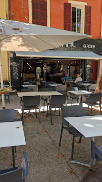 Atmosphère du Restaurant Le Sérac à Istres - n°5
