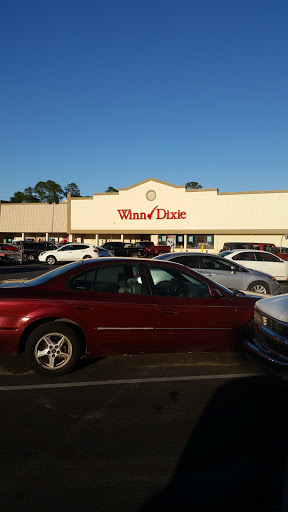 Grocery Store «Winn-Dixie», reviews and photos, 5428 Dogwood Dr, Milton, FL 32570, USA