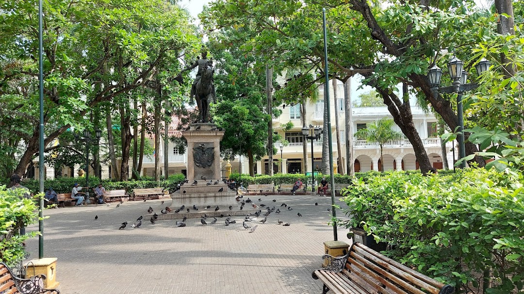 monumento a Bolivar