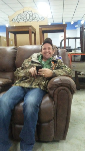 Furniture Store «FFO Home», reviews and photos, 405 S Poplar St, Searcy, AR 72143, USA