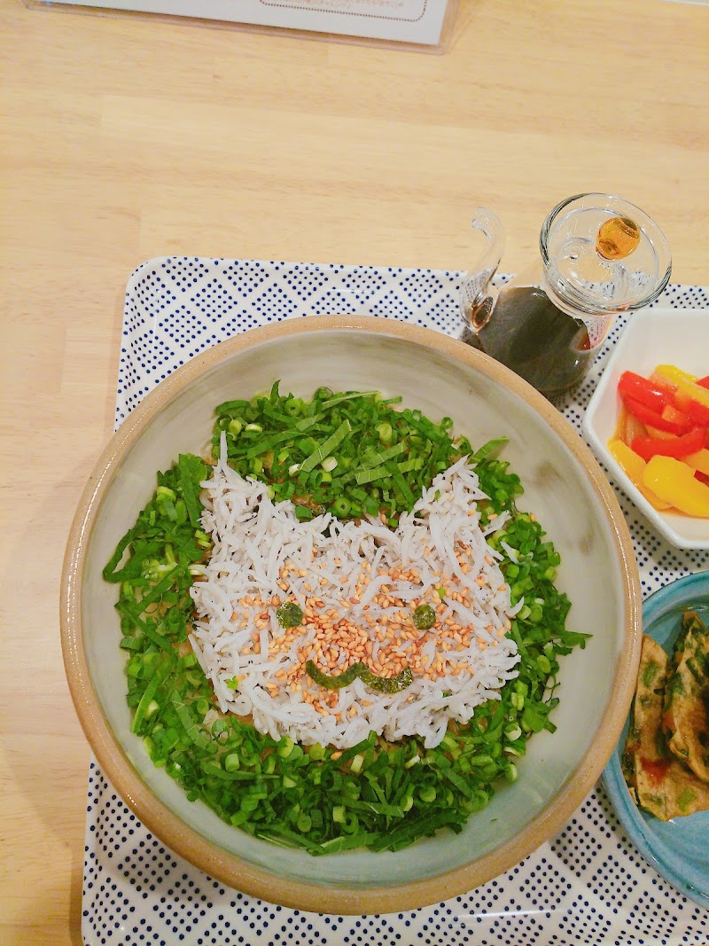くつろぎ猫カフェnorara 岐阜県大垣市藤江町 カフェ 喫茶 グルコミ