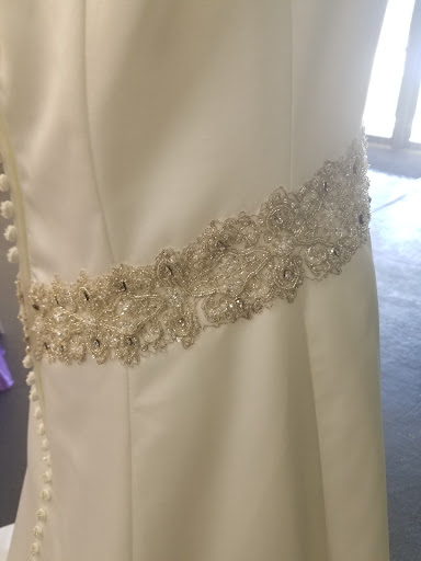 Bridal Shop «Divas Closet Bridal Boutique», reviews and photos, 1034 Merriam Ln, Kansas City, KS 66103, USA