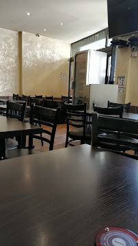 Atmosphère du Restaurant halal LE CUBE à Épinay-sur-Seine - n°1