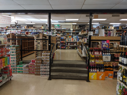 Liquor Store «Northside Drive Liquor Store», reviews and photos, 1341 Northside Dr NW, Atlanta, GA 30318, USA