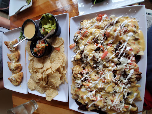 Latin American Restaurant «De La Vega Restaurante y Galeria», reviews and photos, 128 N Woodland Blvd, DeLand, FL 32720, USA