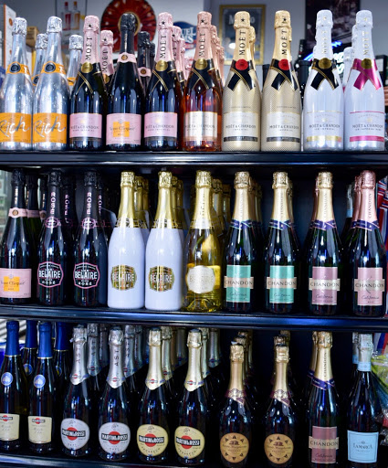 Liquor Store «Primo Liquor & Market», reviews and photos, 3801 Collins Ave, Miami Beach, FL 33140, USA