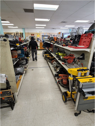 Pawn Shop «AAA Ultimate Pawn», reviews and photos, 2541 N 11th St #13, Lincoln, NE 68521, USA