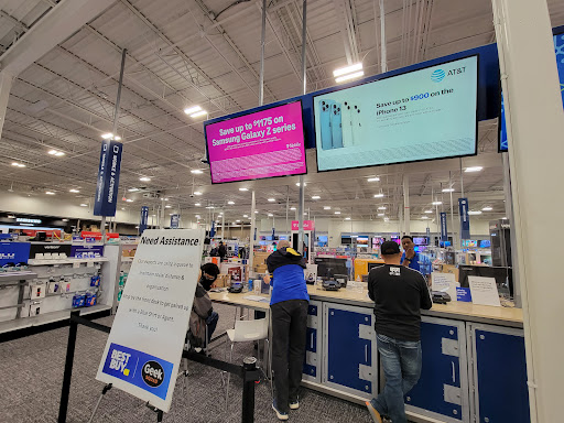 Electronics Store «Best Buy», reviews and photos, 115 N 76th St, Omaha, NE 68114, USA
