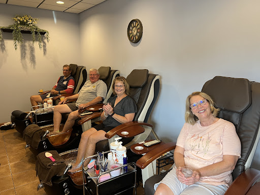 Beauty Salon «Omni Salon Spa & Fitness», reviews and photos, 1910 Sheridan Rd, Zion, IL 60099, USA