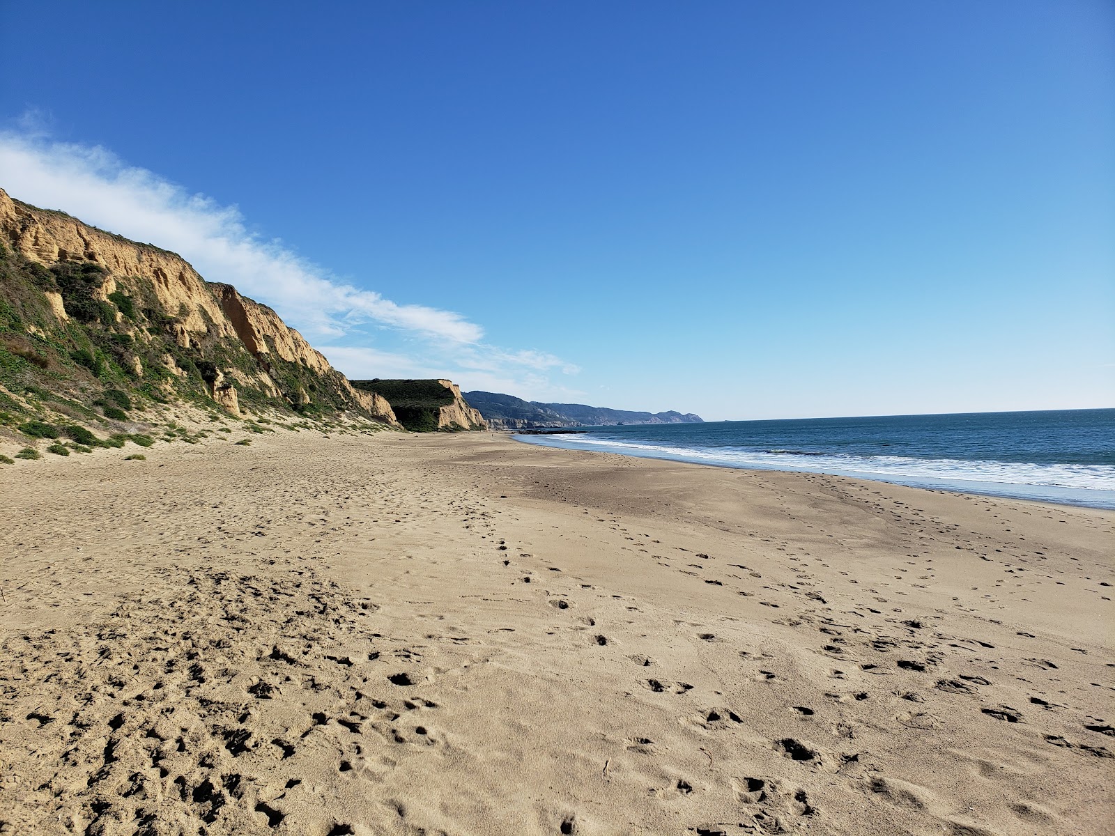 Photo of Santa Maria Beach with very clean level of cleanliness