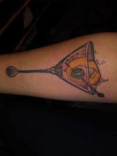 Tattoo Shop «Red Rabbit Studio», reviews and photos, 454 W Turkeyfoot Lake Rd, Akron, OH 44319, USA