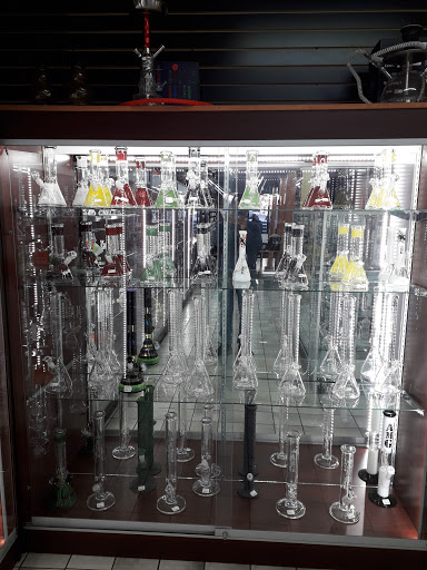 Tobacco Shop «Blue Moon Smoke Shop», reviews and photos, 470 Commonwealth Avenue, Boston, MA 02215, USA