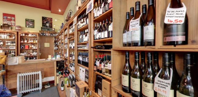 Reviews of Henderson Wines in Edinburgh - Liquor store