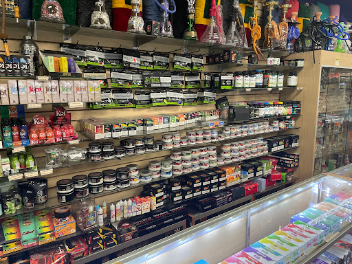Vaporizer Store «Vape Master & Smoke Shop», reviews and photos, 1708 Long Beach Blvd, Long Beach, CA 90813, USA