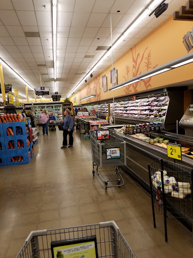 Grocery Store «Kroger», reviews and photos, 120 S Memorial Dr, New Castle, IN 47362, USA
