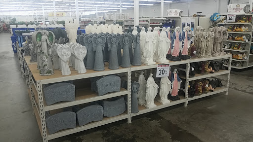 Home Goods Store «Old Time Pottery Murfreesboro», reviews and photos, 480 River Rock Blvd, Murfreesboro, TN 37128, USA