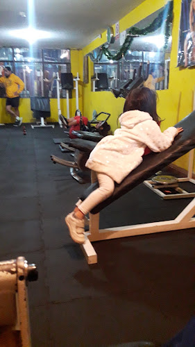 Opiniones de Gimnasio Atlantis en Quito - Gimnasio