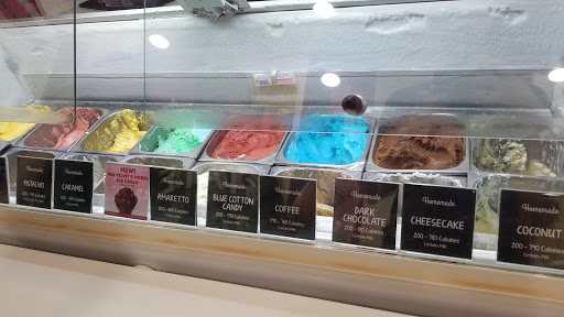 Ice Cream Shop «Marble Slab Creamery», reviews and photos, 1201 Lake Woodlands Dr #1156, The Woodlands, TX 77380, USA