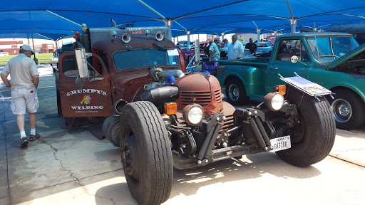 Chevrolet Dealer «Lynn Smith Chevrolet», reviews and photos